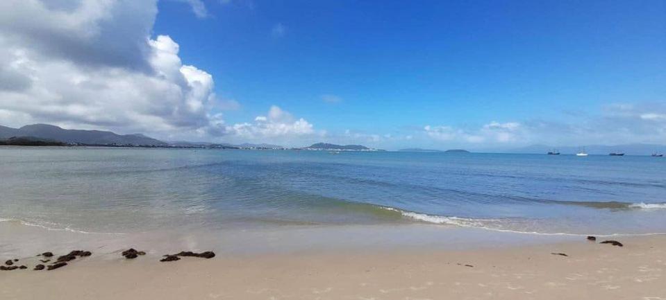 Casa Com 2 Quartos, Para 6 Pessoas Em Ponta Das Canas Florianópolis Exterior foto